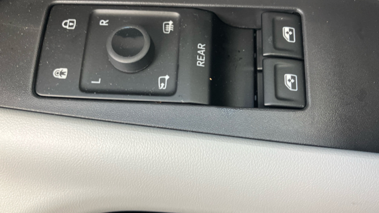 Ford Capri 210kW Premium 77kWh 5dr Auto Electric Estate